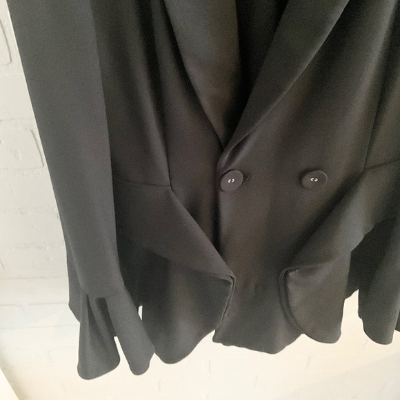 C/meo Collective Blazer Ruffled Goth Statement Pockets Flare sleeve Tuxedo Sz L - Picture 10 of 14